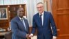 Le président ivoirien Alassane Ouattara et Jean-Marie Bockel, l'envoyé personnel du président français pour l'Afrique.