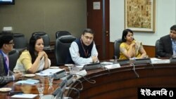 ভারতের পররাষ্ট্র মন্ত্রণালয়ে, নয়া দিল্লি সফররত বাংলাদেশের সাংবাদিক প্রতিনিধি দলের সঙ্গে মতবিনিময় সভায় ভারতের পররাষ্ট্র মন্ত্রণালয়ের মুখপাত্র ও অতিরিক্ত সচিব অরিন্দম বাগচী।
