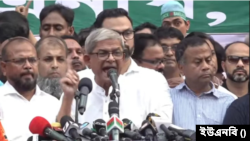 নয়াপল্টনে কেন্দ্রীয় কার্যালয়ের সামনে অনুষ্ঠিত সমাবেশে বাংলাদেশ জাতীয়তাবাদী দল বিএনপির মহাসচিব মির্জা ফখরুল ইসলাম আলমগীর।১৮ অক্টোবর, ২০২৩।