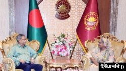 বাংলাদেশের রাষ্ট্রপতি মো. সাহাবুদ্দিনের সঙ্গে, বঙ্গভবনে সৌজন্য সাক্ষাৎ করেছেন বাংলাদেশের প্রধানমন্ত্রী শেখ হাসিনা। ১৪ অক্টোবর, ২০২৩।