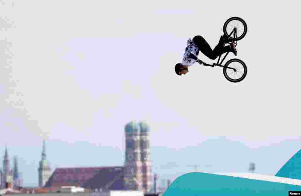A competitor warms up before the men&#39;s park qualification event during the 2022 European Championships Cycling BMX Freestyle in Munich, Germany.