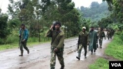 Wanajeshi wa serikali ya DRC wakipiga doria katika mapambano na waasi wa M23. PICHA: VOA/Austere Malivika