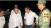 El secretario de Gobernación de México, Alfonso Navarrete Prida, y el gobernador de Oaxaca, Alejandro Murat, antes del vuelo, 16 de febrero, 2018. TW: @alejandromurat