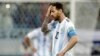Lionel Messi de Argentina reacciona después del tercer gol de Croacia durante el partido del grupo D entre Argentina y Croacia en la Copa Mundial de fútbol 2018 en el Estadio Nizhny Novgorod en Nizhny Novgorod, Rusia, el jueves 21 de junio de 2018. Croacia ganó 3-0. (AP Photo / Petr David Josek)