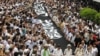 香港银发族2019年7月17日上街游行支持年轻人反送中抗争 （美国之音海彦拍摄）