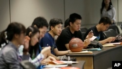 美国德州大学达拉斯分校的新生入学培训（2015年8月22日）